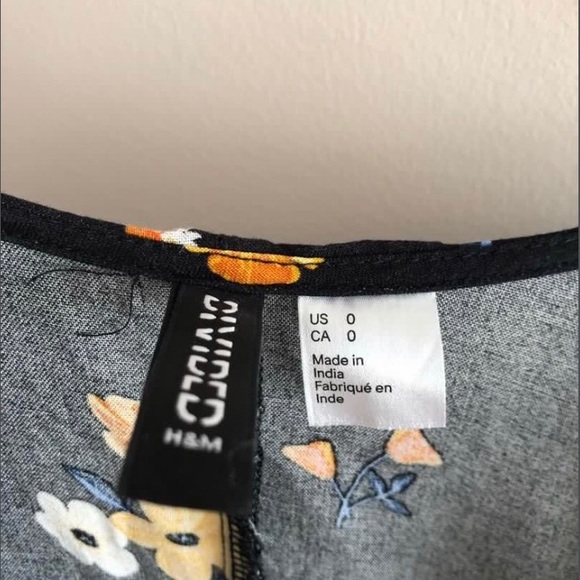 Floral wrap dress - Picture 3 of 3